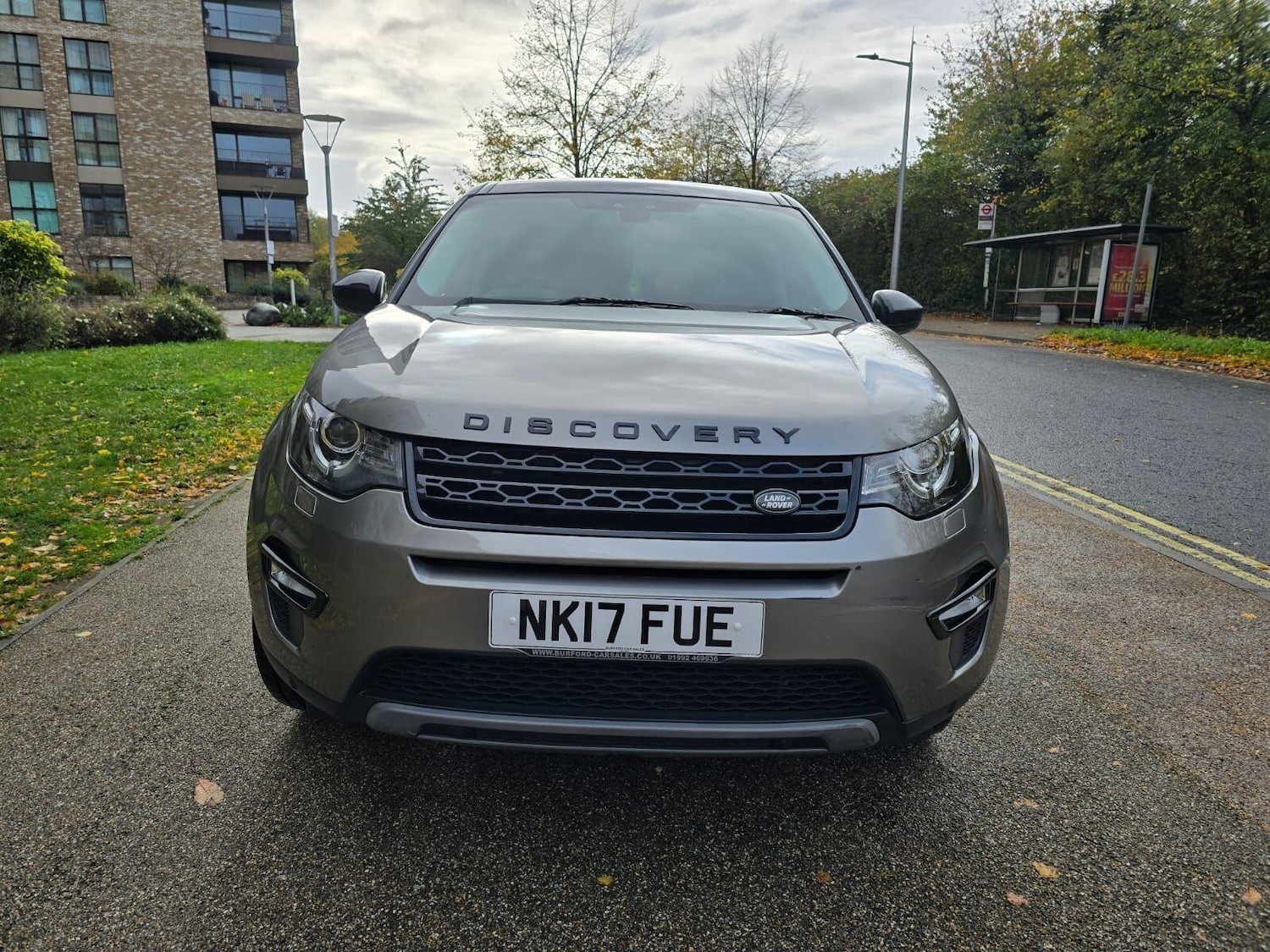 Used Land Rover Discovery Sport 2017 for sale - 76377265: Photo 2