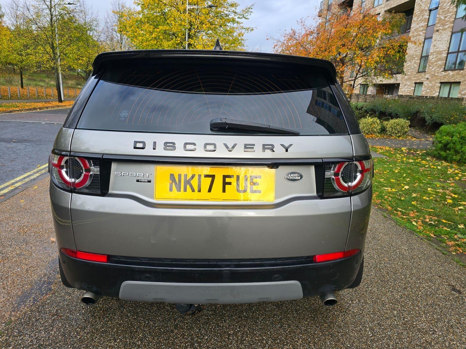 Used Land Rover Discovery Sport 2017 for sale - 76377265: Photo 6