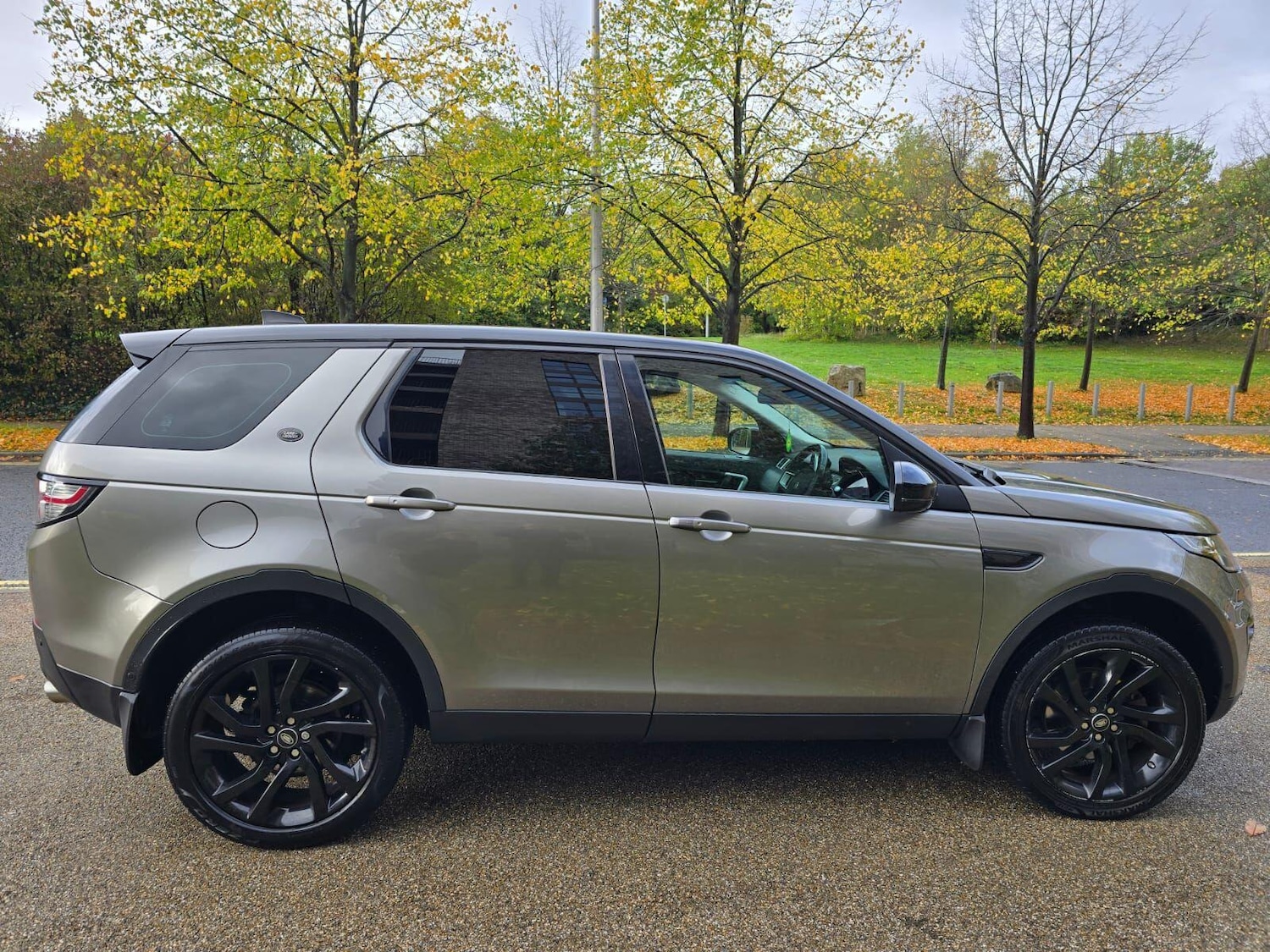 Used Land Rover Discovery Sport 2017 for sale - 76377265: Photo 7