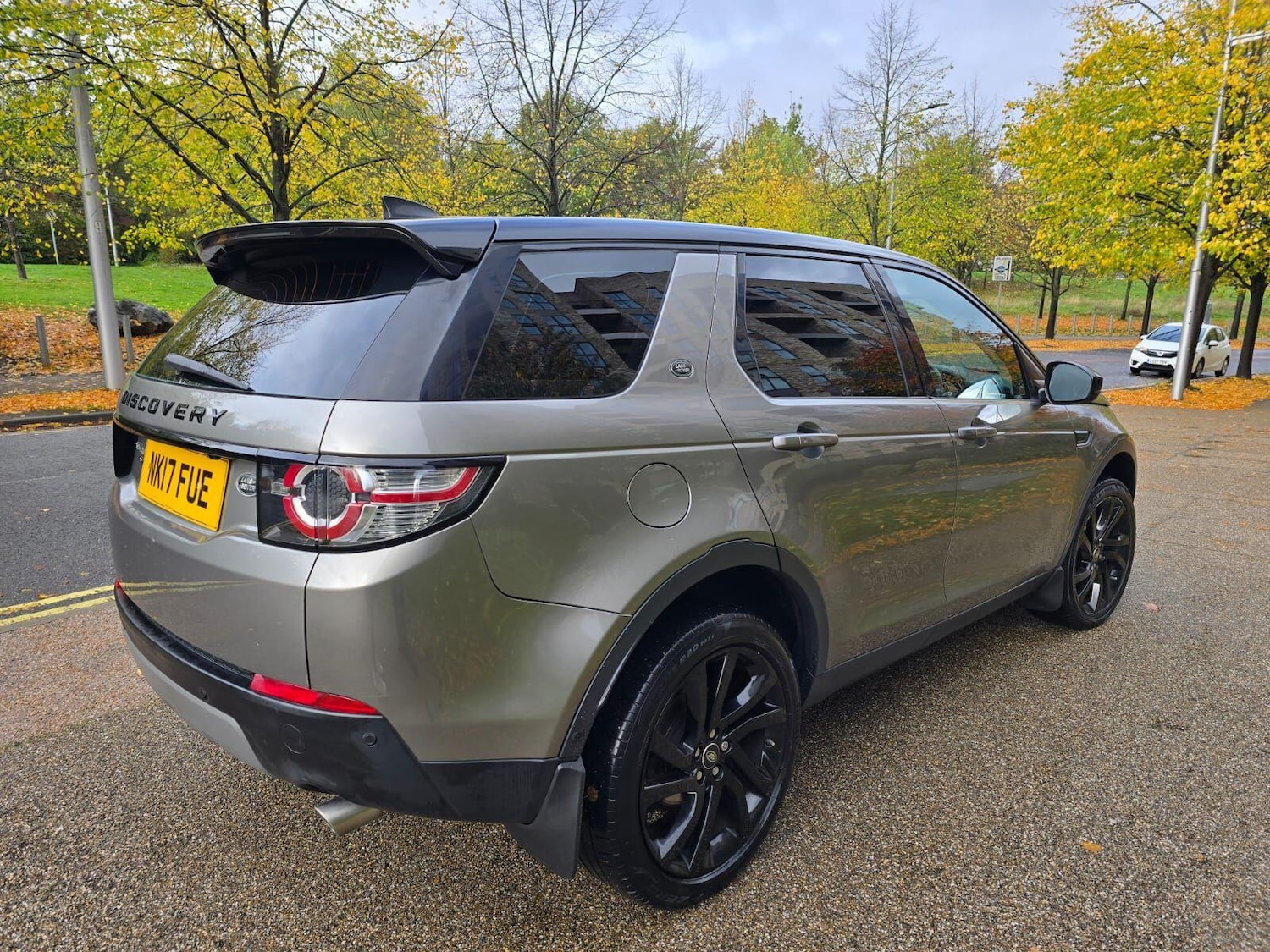 Used Land Rover Discovery Sport 2017 for sale - 76377265: Photo 8