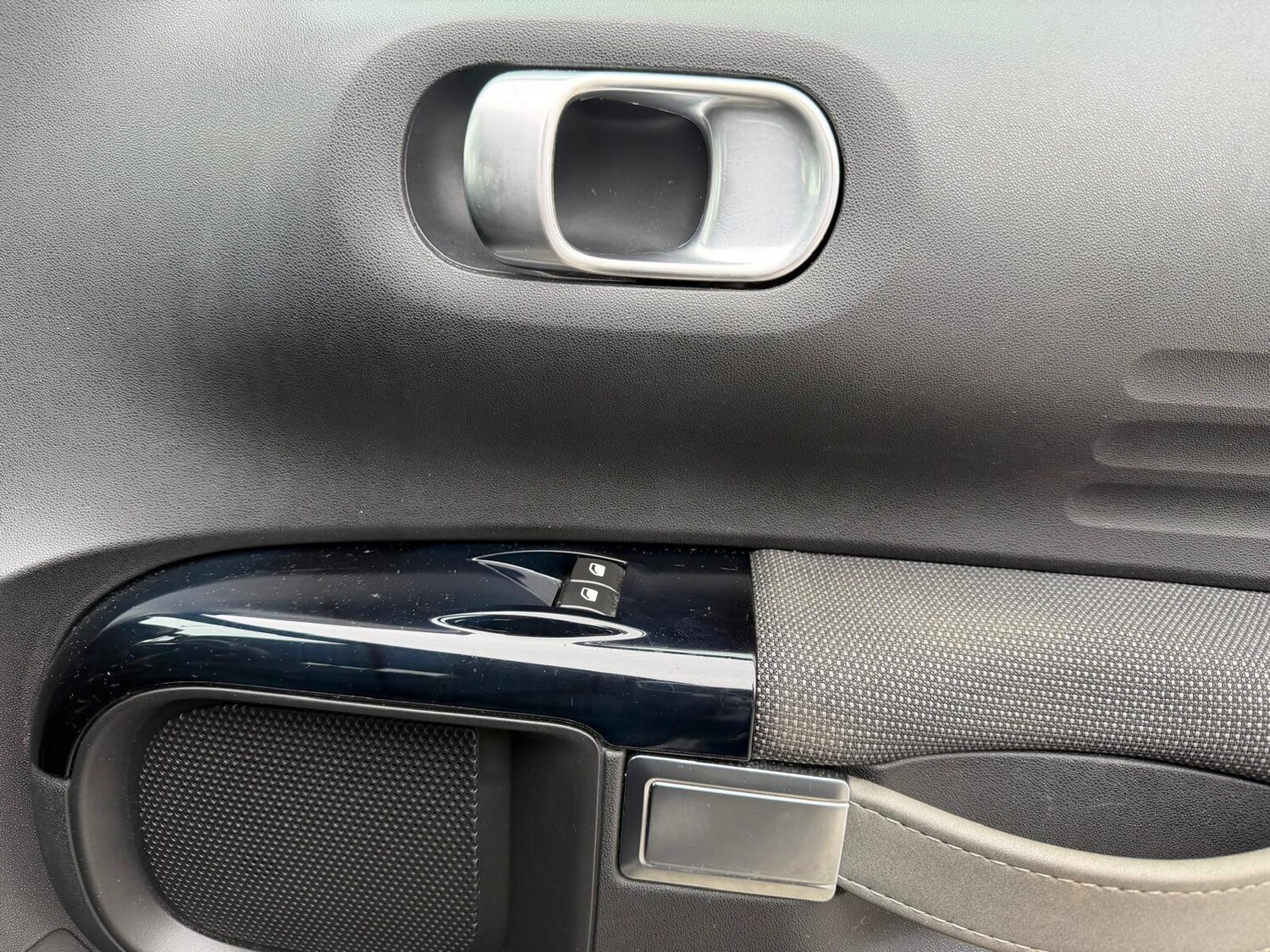 Used Citroen C4 Cactus 2017 for sale - 77909413: Photo 18