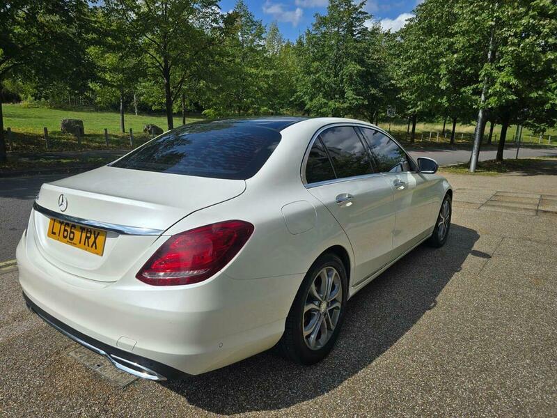 Used Mercedes-Benz C Class 2016 for sale - 76887235: Photo 3