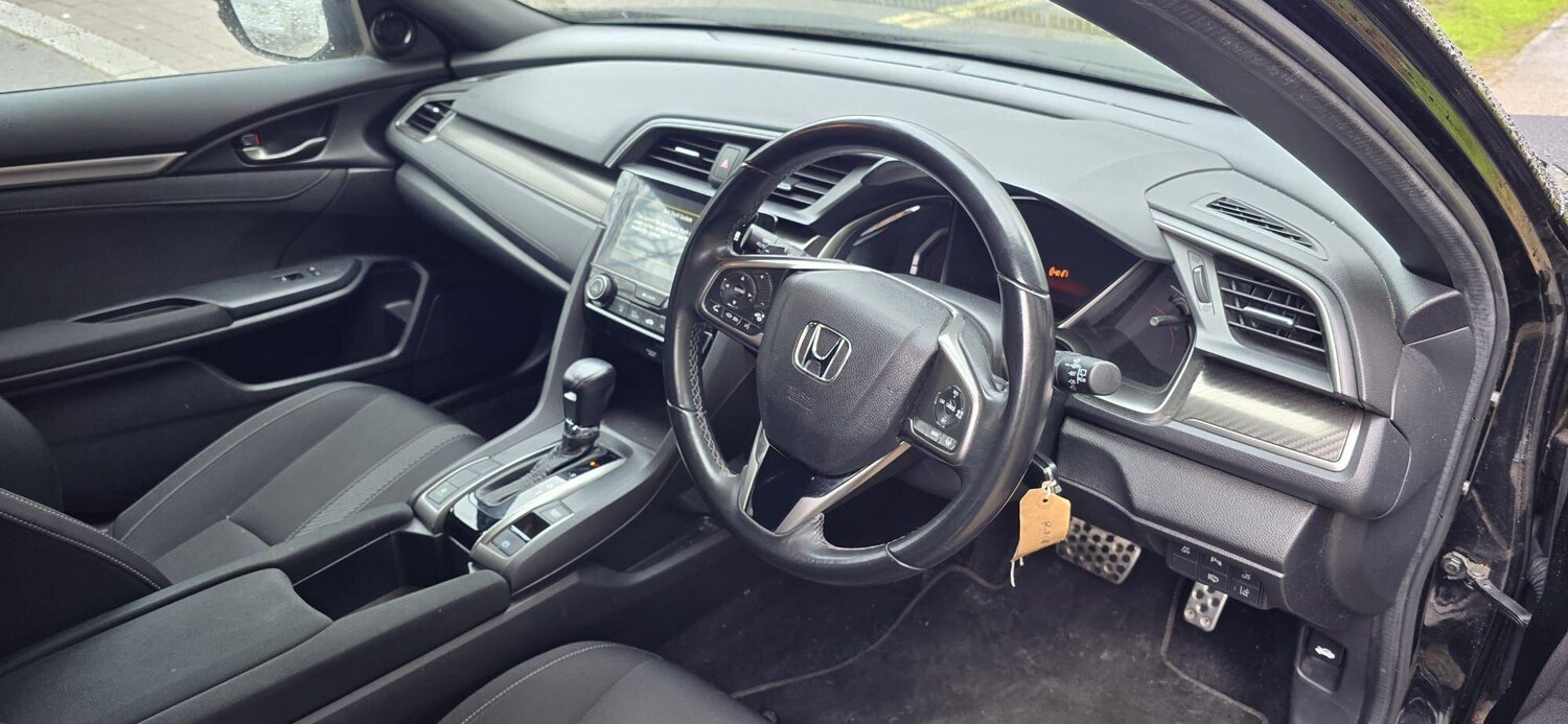 Used Honda Civic 2019 for sale - 77496562: Photo 26