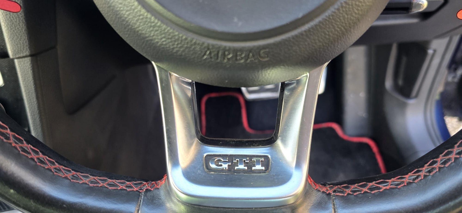 Used Volkswagen Golf 2014 for sale - 77040077: Photo 36