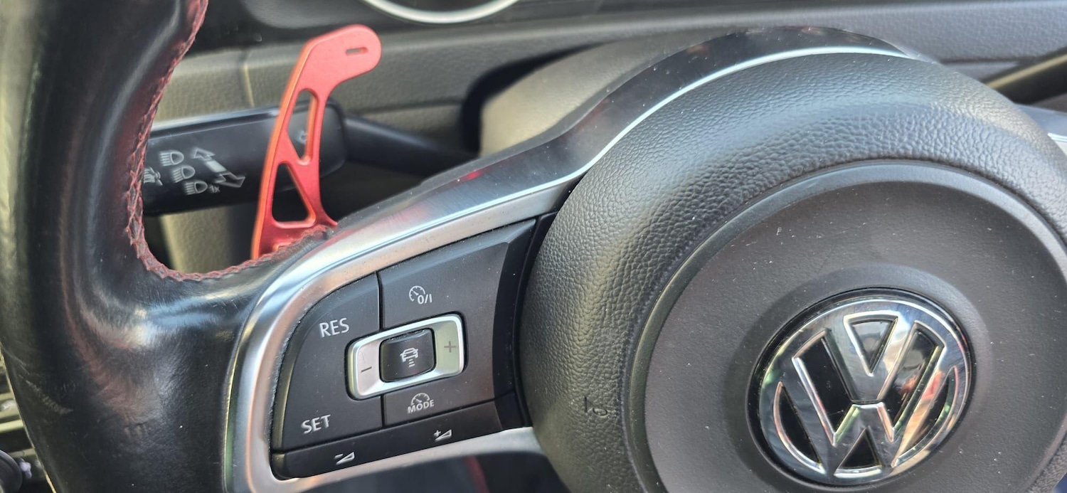 Used Volkswagen Golf 2014 for sale - 77040077: Photo 38