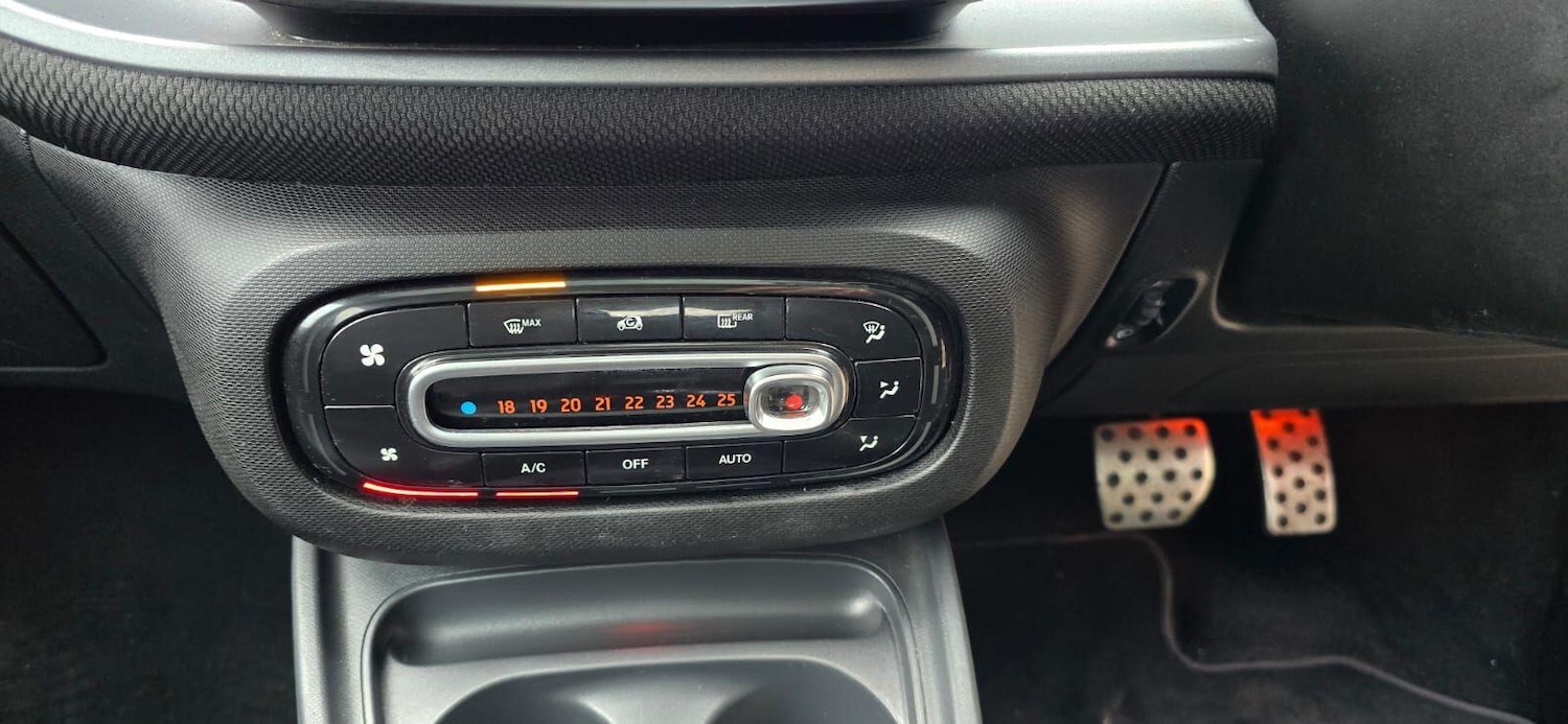 Used smart forfour 2017 for sale - 76743563: Photo 23