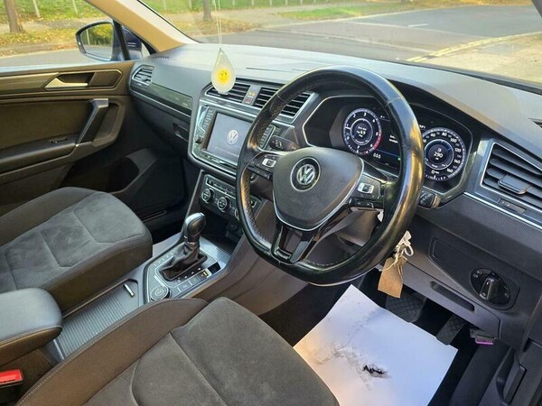 Used Volkswagen Tiguan 2017 for sale - 76041958: Photo 9