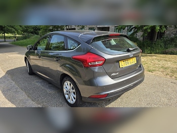 Used Ford Focus 2016 for sale - 78535985: Photo