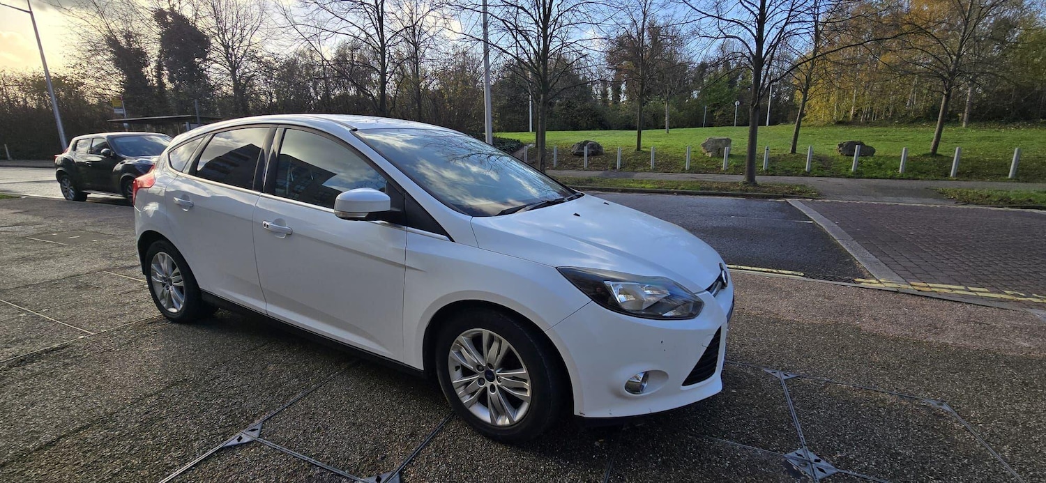 Used Ford Focus 2014 for sale - 76742313: Photo 1