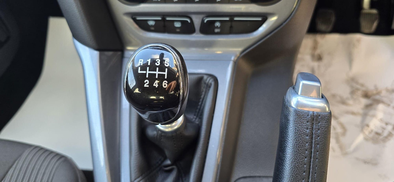 Used Ford Focus 2014 for sale - 76742313: Photo 13