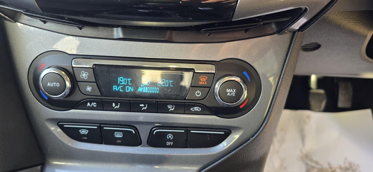 Used Ford Focus 2014 for sale - 76742313: Photo 14