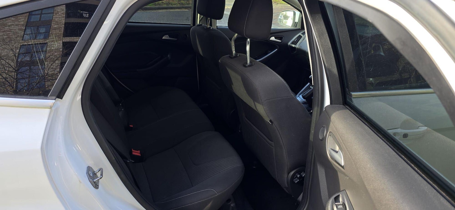 Used Ford Focus 2014 for sale - 76742313: Photo 18