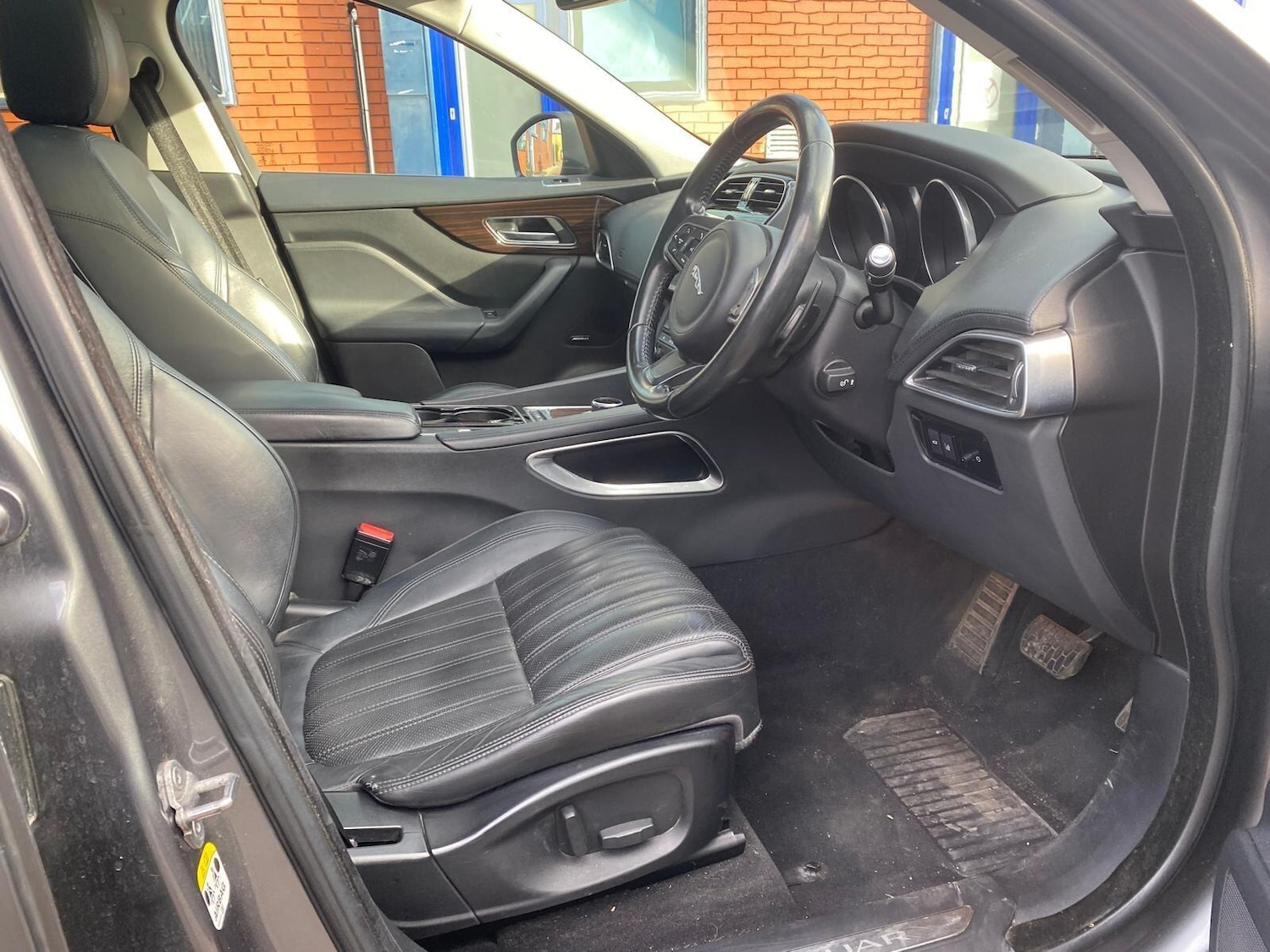 Used Jaguar F-Pace 2016 for sale - 78047024: Photo 10