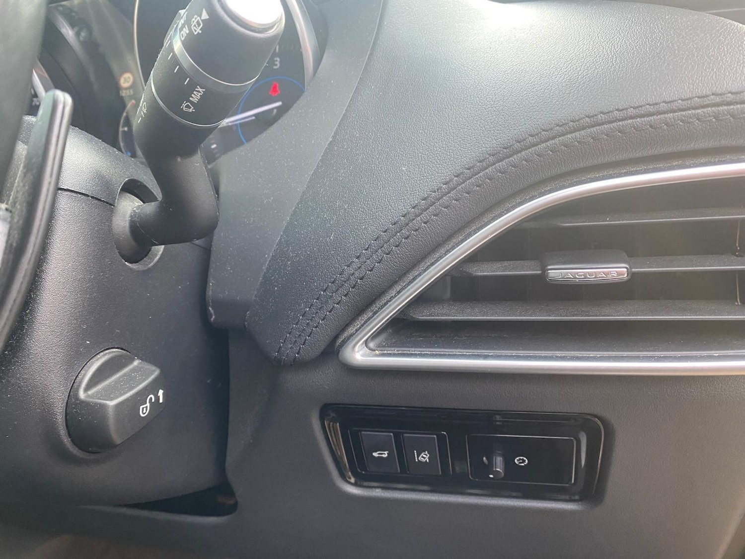 Used Jaguar F-Pace 2016 for sale - 78047024: Photo 14