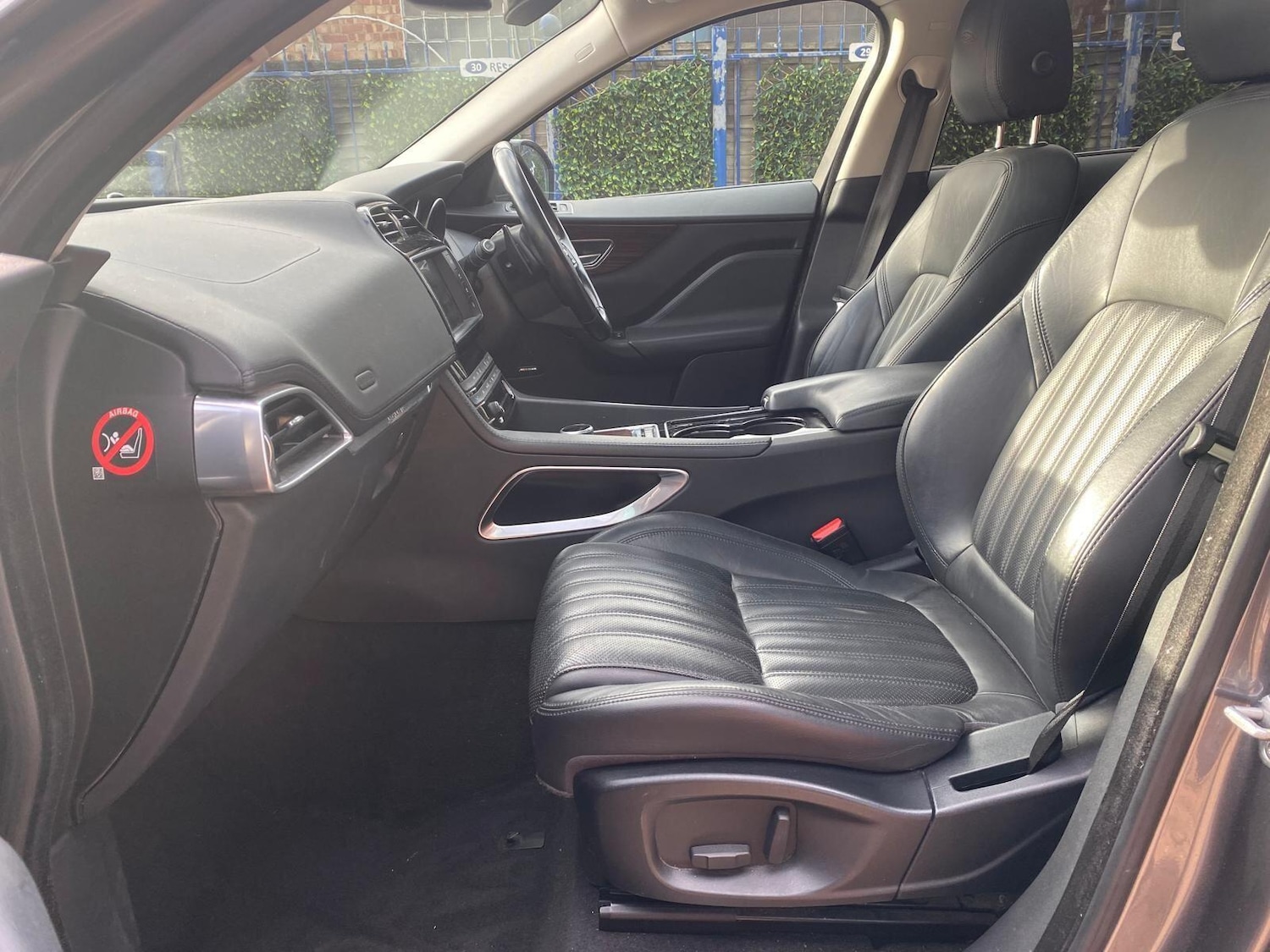 Used Jaguar F-Pace 2016 for sale - 78047024: Photo 24