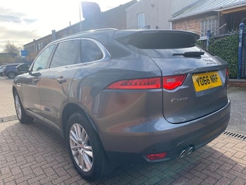 Used Jaguar F-Pace 2016 for sale - 78047024: Photo