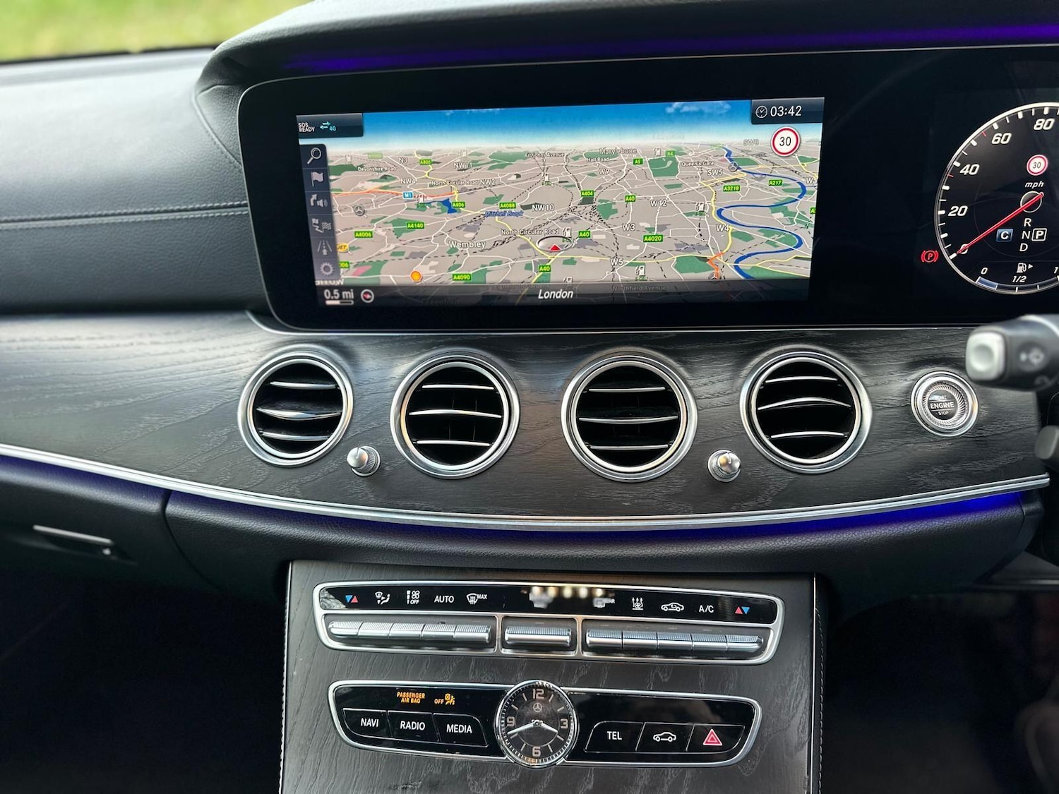 Used Mercedes-Benz E Class 2019 for sale - 76397996: Photo 34