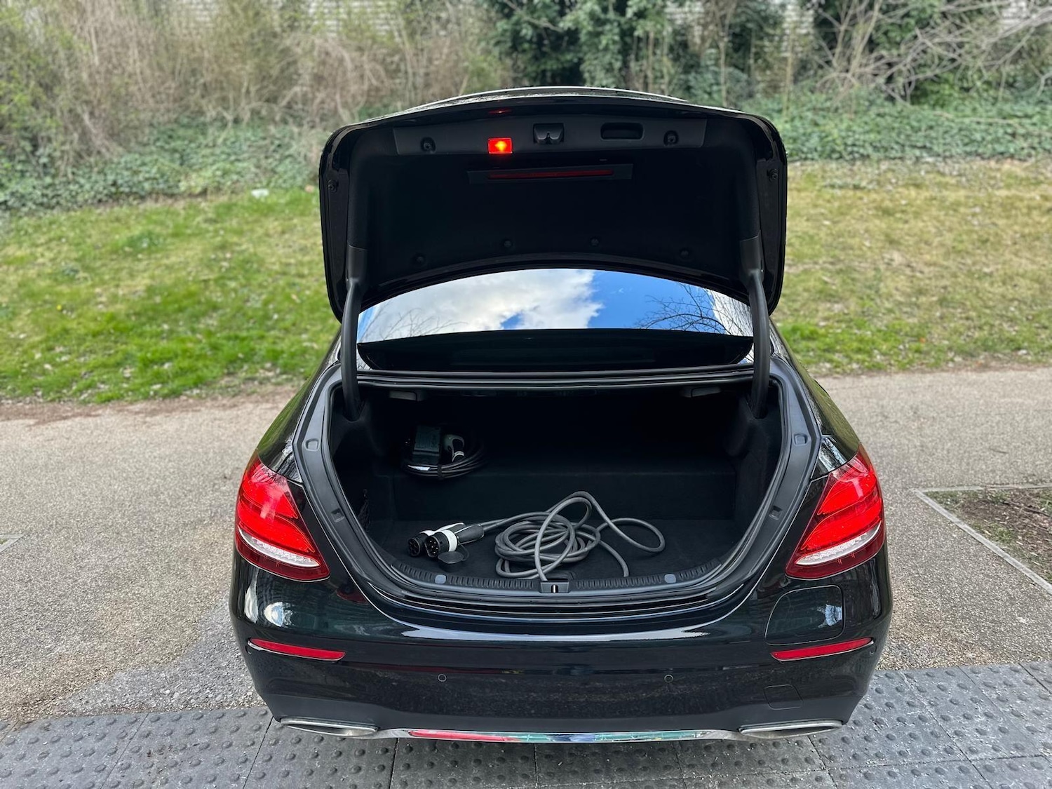 Used Mercedes-Benz E Class 2019 for sale - 76397996: Photo 36