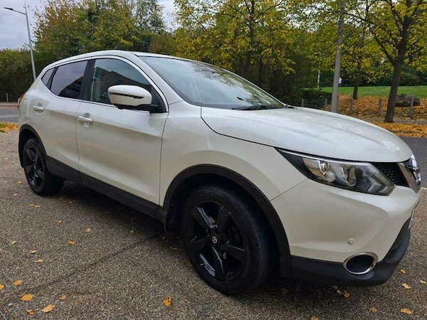 Used Nissan Qashqai 2016 for sale - 76295924: Photo 8