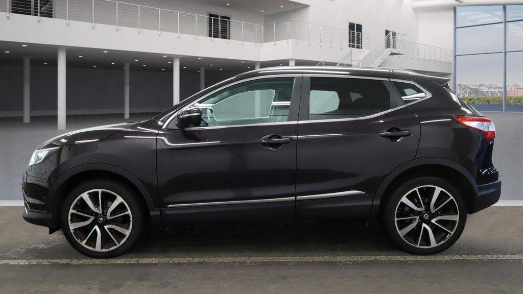 Used Nissan Qashqai 2014 for sale - 76585002: Photo 6