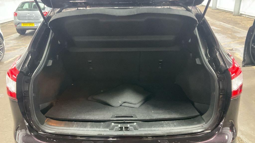 Used Nissan Qashqai 2014 for sale - 76585002: Photo 7