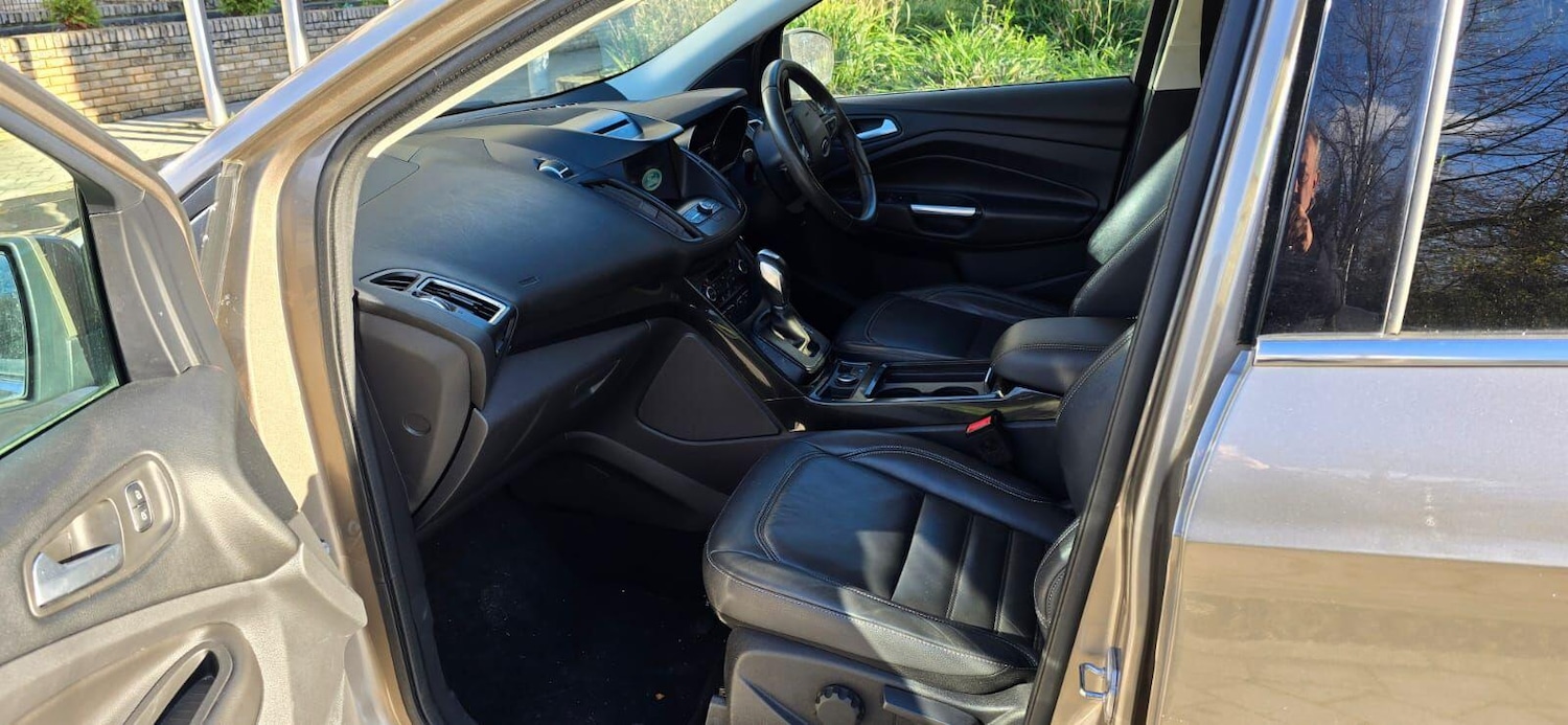 Used Ford Kuga 2018 for sale - 76742650: Photo 15