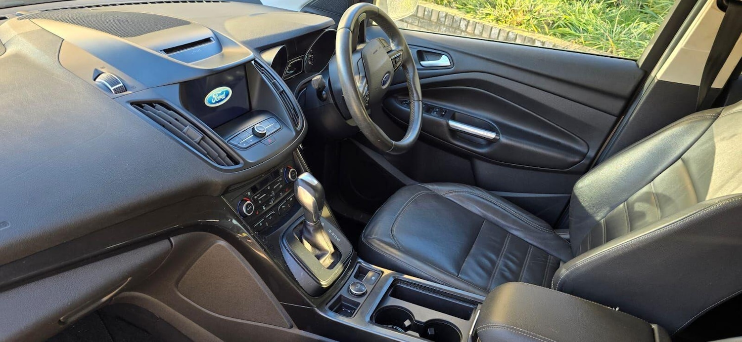 Used Ford Kuga 2018 for sale - 76742650: Photo 19