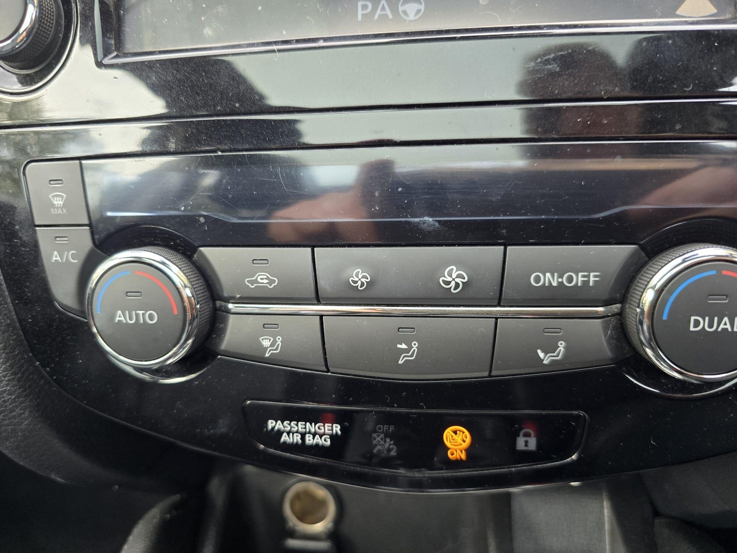 Used Nissan Qashqai 2015 for sale - 76136533: Photo 21
