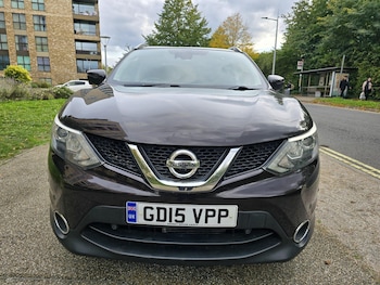 Used Nissan Qashqai 2015 for sale - 76136533: Photo 2