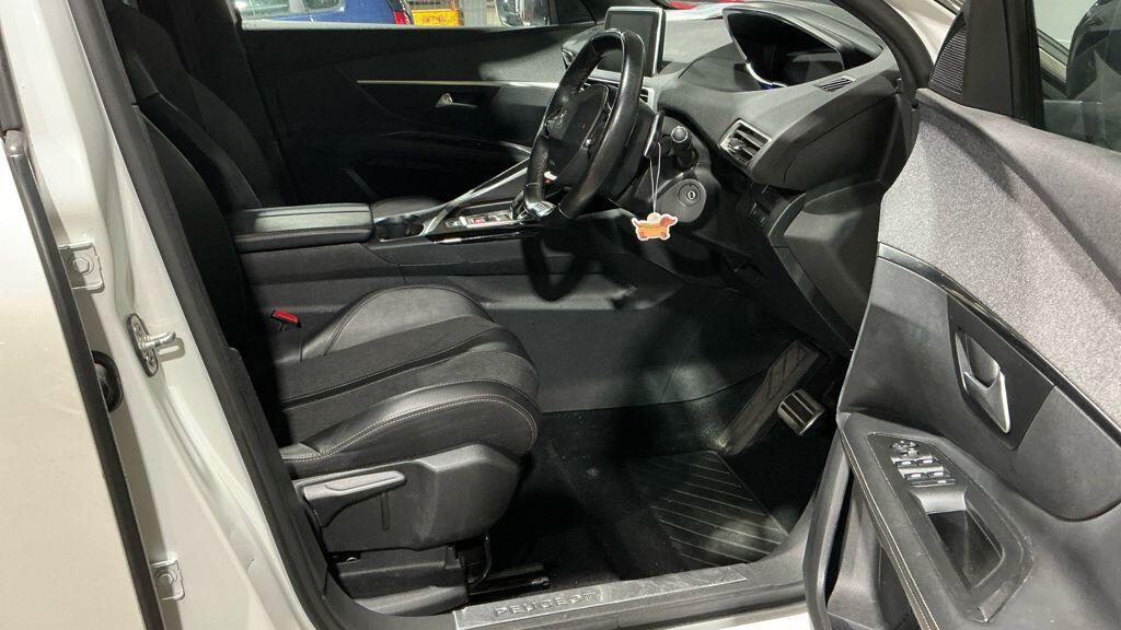 Used Peugeot 3008 2018 for sale - 76700686: Photo 9