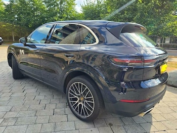 Used Porsche Cayenne 2018 for sale - 75497154: Photo