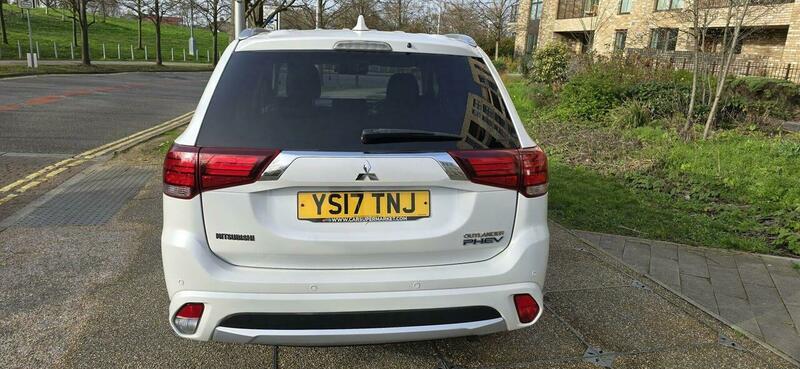 Used Mitsubishi Outlander 2017 for sale - 77769115: Photo 18