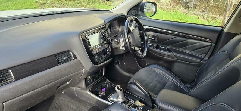 Used Mitsubishi Outlander 2017 for sale - 77769115: Photo 23