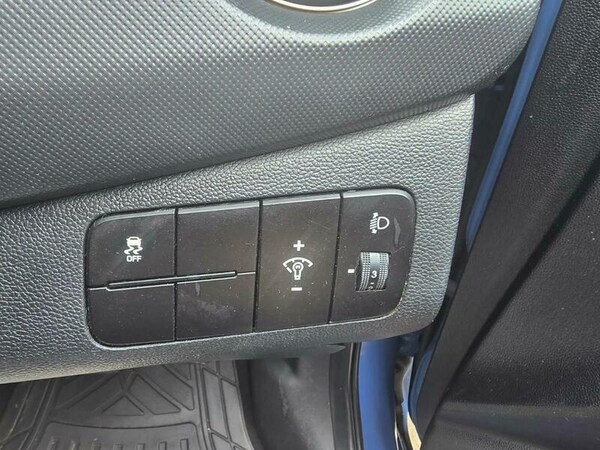 Used Hyundai i10 2017 for sale - 75497146: Photo 19