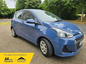 Used Hyundai i10 2017 for sale - 75497146: Photo
