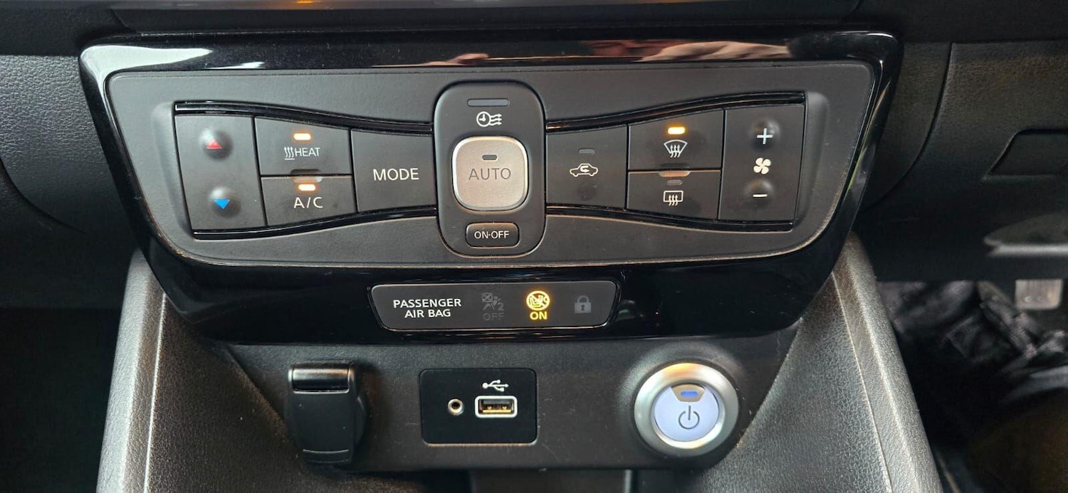 Used Nissan Leaf 2020 for sale - 77559977: Photo 13