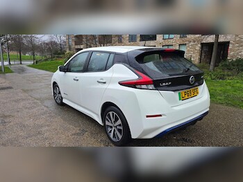 Used Nissan Leaf 2020 for sale - 77559977: Photo