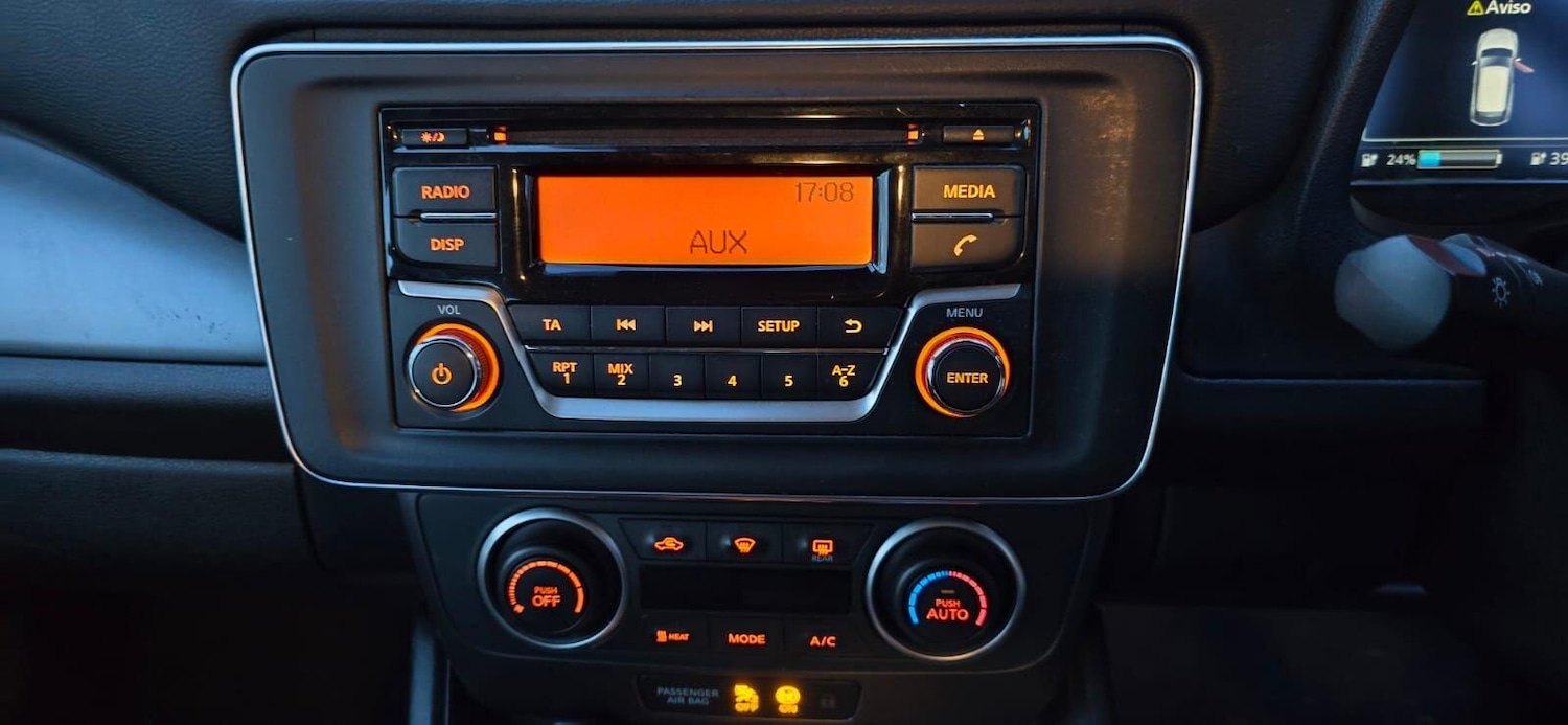 Used Nissan Leaf for sale - 77683819: Photo 16