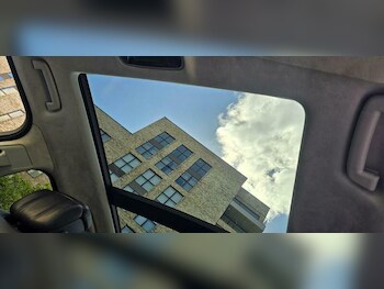 Used Land Rover Range Rover Sport 2021 for sale - 78318779: Photo