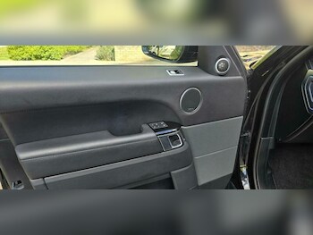 Used Land Rover Range Rover Sport 2021 for sale - 78318779: Photo