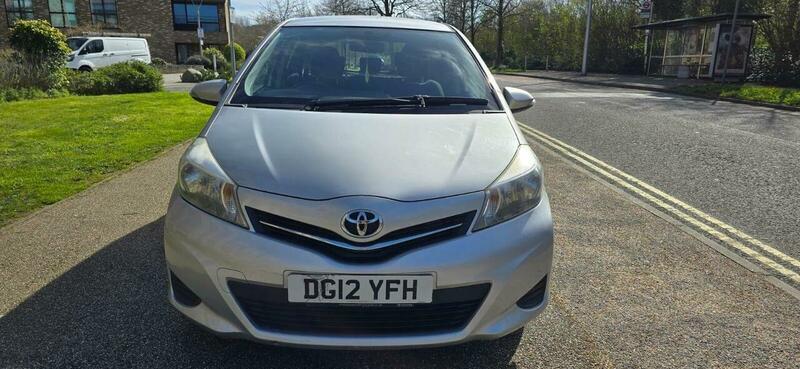 Used Toyota Yaris for sale - 77958092: Photo 2