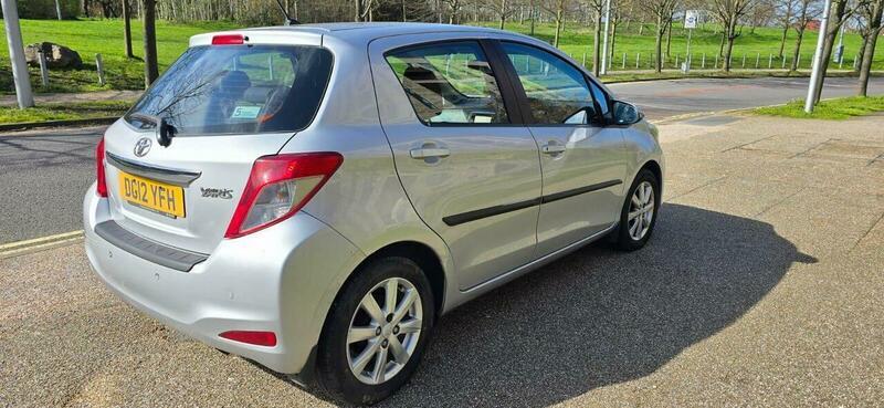 Used Toyota Yaris for sale - 77958092: Photo 8