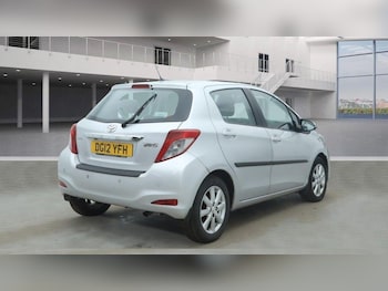 Used Toyota Yaris 2012 for sale - 77908988: Photo