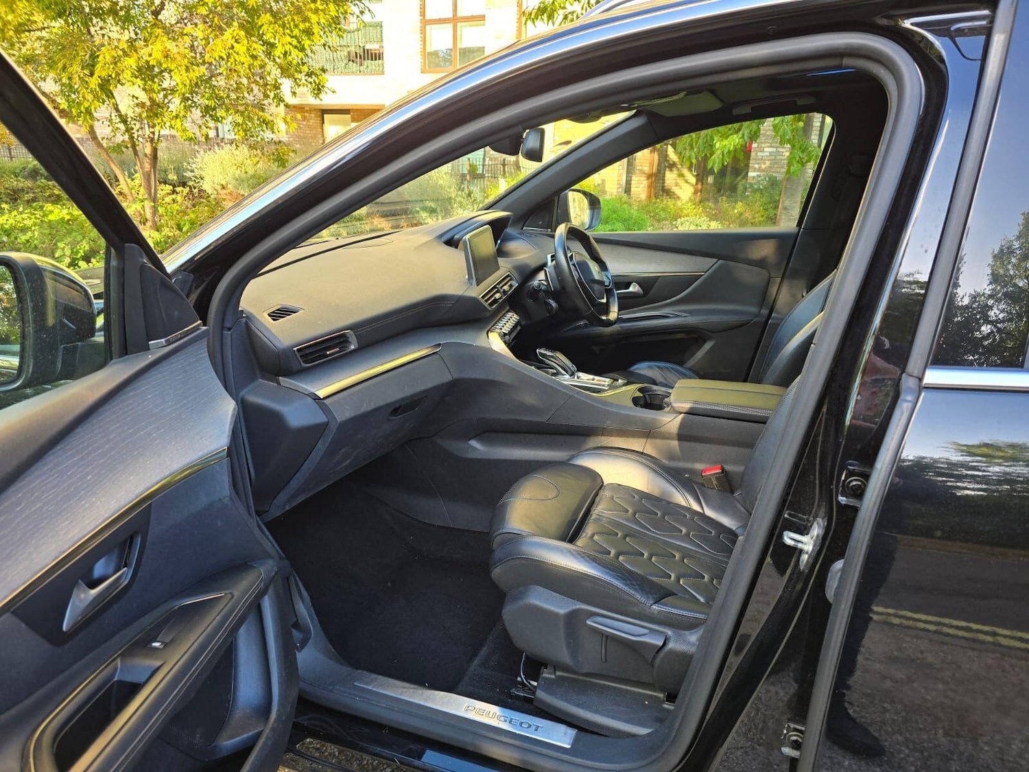 Used Peugeot 3008 2019 for sale - 76988774: Photo 25