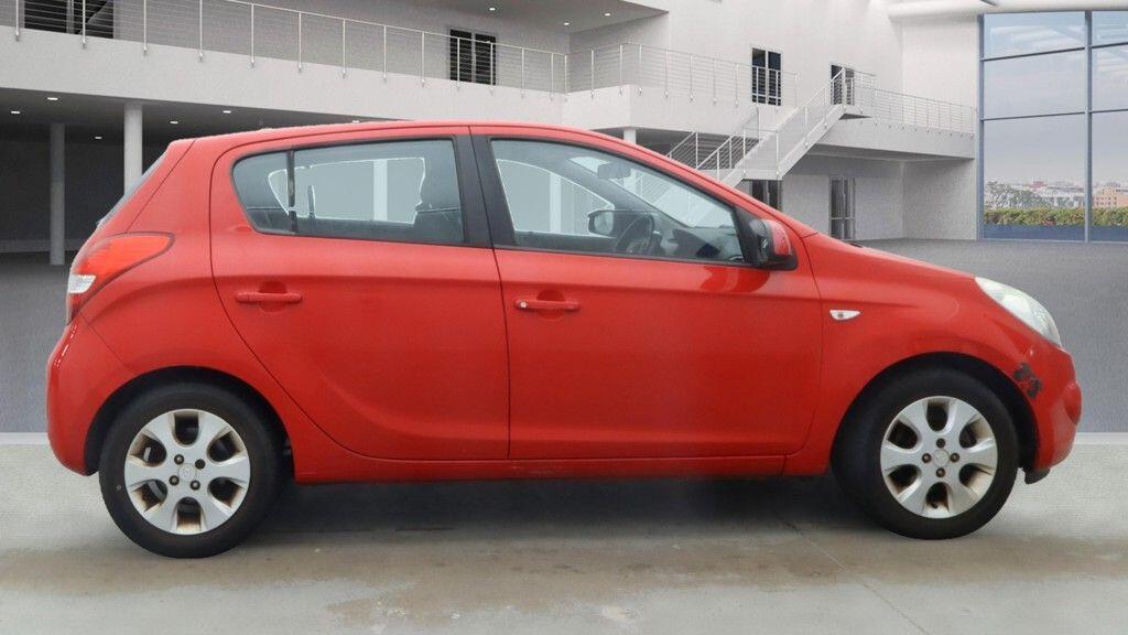 Used Hyundai i20 for sale - 76997382: Photo 5