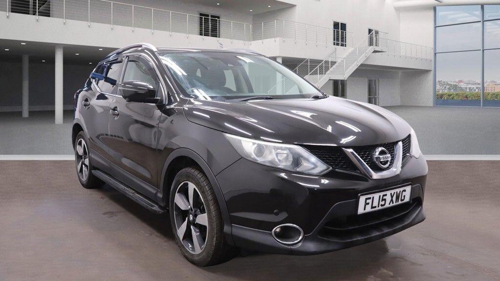Used Nissan Qashqai 2015 for sale - 77305060: Photo 1