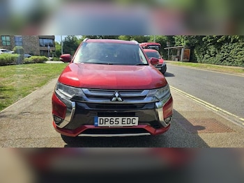 Used Mitsubishi Outlander 2016 for sale - 79033648: Photo