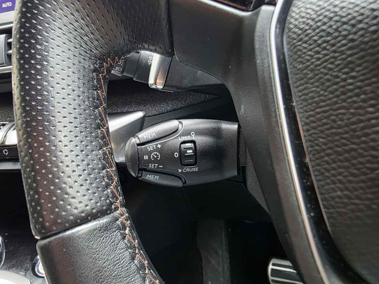 Used Peugeot 3008 2018 for sale - 76549738: Photo 15