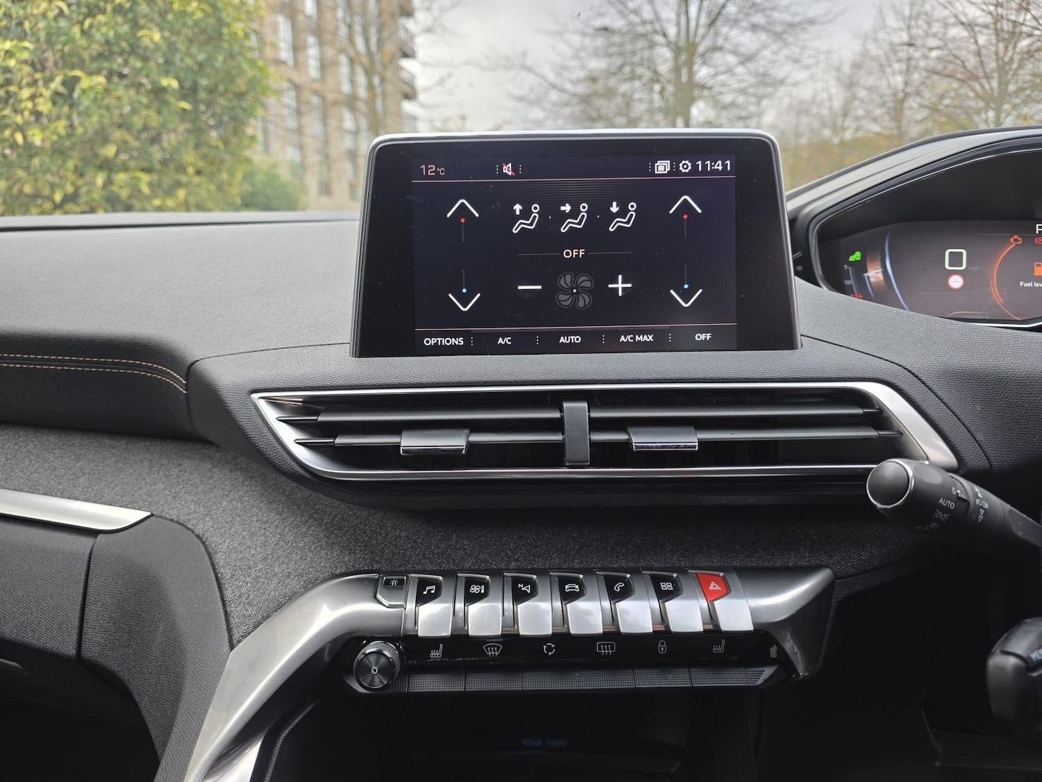 Used Peugeot 3008 2018 for sale - 76549738: Photo 22