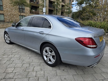 Used Mercedes-Benz E Class 2016 for sale - 76988242: Photo